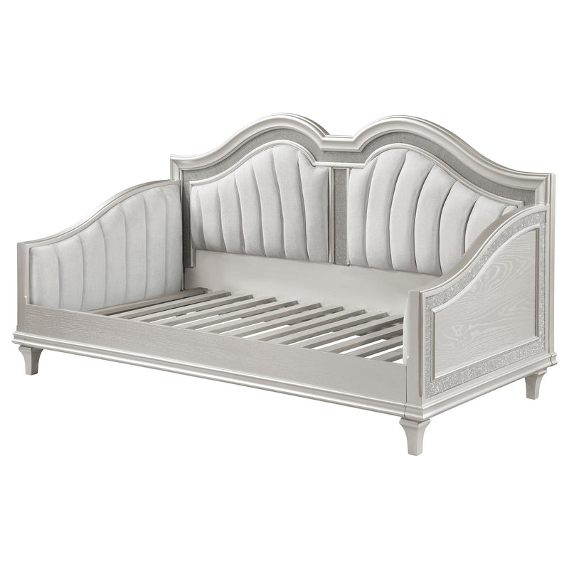 Coaster Furniture Evangeline 360121 Upholstered Twin Daybed with Faux Diamond Trim - Silver/Ivory IMAGE 6